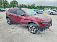 2019 Jeep CHEROKEE фото