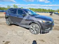 2019 Jeep CHEROKEE photo
