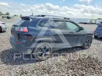 2019 Jeep CHEROKEE photo