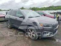 2019 Jeep CHEROKEE photo
