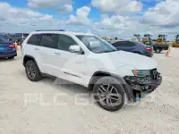 2019 Jeep CHEROKEE photo