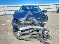 2019 Jeep CHEROKEE фото
