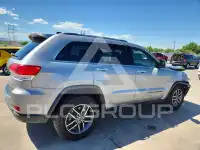 2019 Jeep CHEROKEE photo