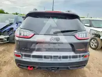 2019 Jeep CHEROKEE photo