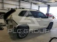 2019 Jeep CHEROKEE photo