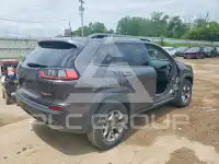 2019 Jeep CHEROKEE фото
