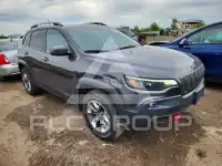 2019 Jeep CHEROKEE photo