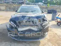 2019 Jeep CHEROKEE фото