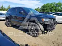 2019 Jeep CHEROKEE photo