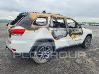 2019 Jeep CHEROKEE photo