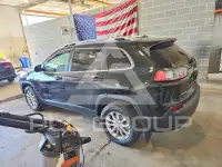 2019 Jeep CHEROKEE photo