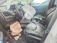 2019 Jeep CHEROKEE фото