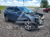 2019 Jeep CHEROKEE photo