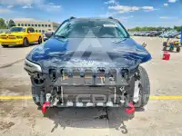 2019 Jeep CHEROKEE фото