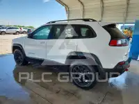 2019 Jeep CHEROKEE photo