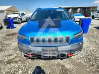 2019 Jeep CHEROKEE photo