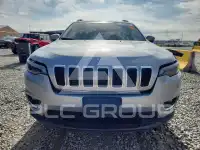 2019 Jeep CHEROKEE photo