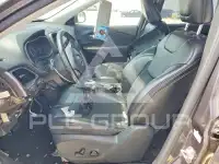 2019 Jeep CHEROKEE фото
