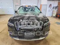 2019 Jeep CHEROKEE photo