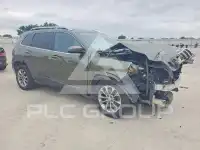 2019 Jeep CHEROKEE photo