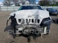 2019 Jeep CHEROKEE photo