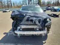 2019 Jeep CHEROKEE photo
