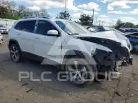 2019 Jeep CHEROKEE photo