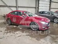 2019 Mazda 3 photo