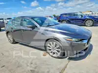 2019 Mazda 3 photo