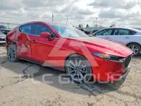 2019 Mazda 3 photo