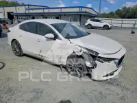 2019 Mazda 3 photo