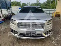 2019 Lincoln NAUTILUS фото