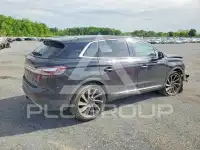 2019 Lincoln NAUTILUS photo