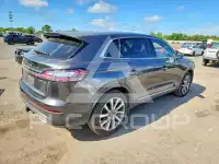 2019 Lincoln NAUTILUS photo