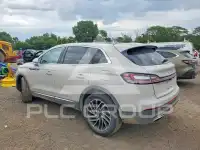 2019 Lincoln NAUTILUS photo