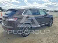 2019 Lincoln NAUTILUS photo