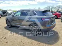 2019 Lincoln NAUTILUS photo