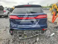 2019 Lincoln MKZ photo