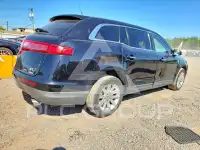 2019 Lincoln MKT фото