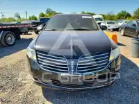 2019 Lincoln MKT фото