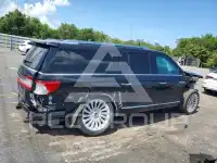 2019 Lincoln NAVIGATOR photo