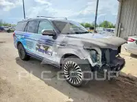 2019 Lincoln NAVIGATOR photo