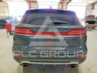 2019 Lincoln MKZ photo