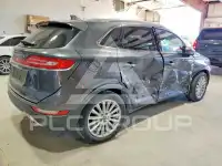 2019 Lincoln MKZ photo
