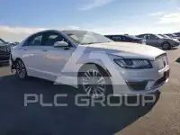 2019 Lincoln MKZ photo