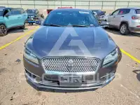 2019 Lincoln MKZ photo