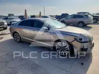 2019 Lincoln MKZ photo