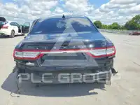 2019 Lincoln Continental фото