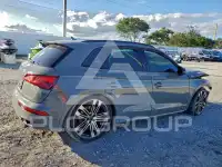 2019 Audi SQ5 фото