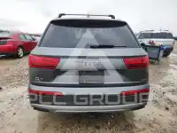 2019 Audi Q7 photo